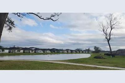 201 Water Grass Trail, Clute, TX 77531 - Photo 7