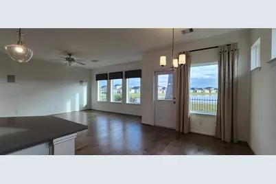 201 Water Grass Trail, Clute, TX 77531 - Photo 13