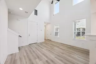 18909 Schultz Ln, Round Rock, TX 78664 - Photo 5