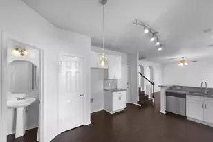 1718 Rosenborough Ln S, Round Rock, TX 78665 - Photo 11