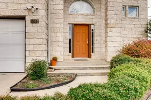 6914 Thorncliffe Dr, Austin, TX 78731 - Photo 3