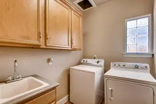 6914 Thorncliffe Dr, Austin, TX 78731 - Photo 23