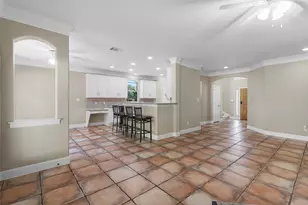 6914 Thorncliffe Dr, Austin, TX 78731 - Photo 7