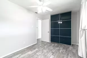 1515 Glenmeadows Dr, Round Rock, TX 78681 - Photo 17