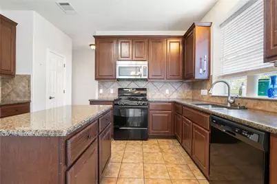 3807 Links Lane, Round Rock, TX 78664 - Photo 13