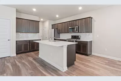 7907 Mellencamp Drive #202, Austin, TX 78744 - Photo 11