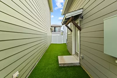 7907 Mellencamp Drive #202, Austin, TX 78744 - Photo 31