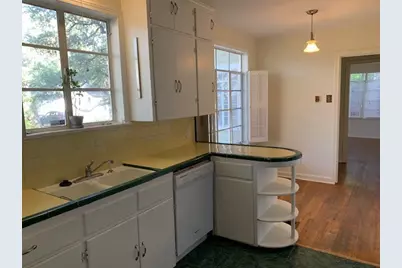 2207 Montclaire Street, Austin, TX 78704 - Photo 7