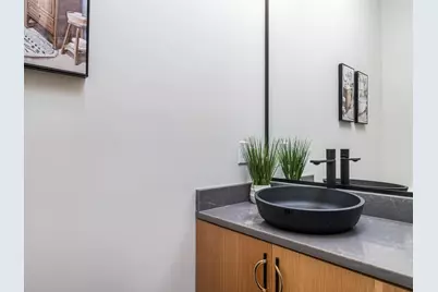 6620 Isabelle Drive #B, Austin, TX 78752 - Photo 25