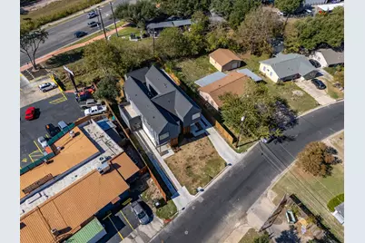 6620 Isabelle Drive #B, Austin, TX 78752 - Photo 35