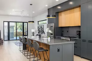 6620 Isabelle Dr, Austin, TX 78752 - Photo 7