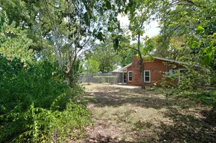 5712 Fairlane Dr, Austin, TX 78757 - Photo 29