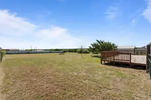 901 Thousand Oaks Trail, Liberty Hill, TX 78642 - Photo 21