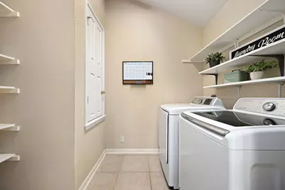 122 Holland Street, Hutto, TX 78634 - Photo 23