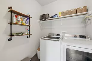 10832 Jameson Dr, Austin, TX 78747 - Photo 31