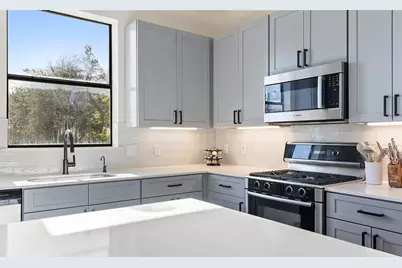 6000 S Congress Avenue #201, Austin, TX 78745 - Photo 5
