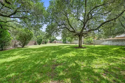 105 Oakmont Court, Georgetown, TX 78628 - Photo 31