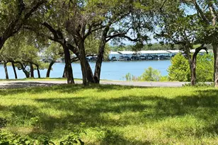6400 Lakeshore Dr, Lago Vista, TX 78645 - Photo 25