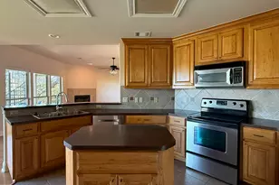 6400 Lakeshore Dr, Lago Vista, TX 78645 - Photo 11