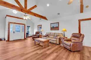 117 Co Rd 407, Spicewood, TX 78669 - Photo 13