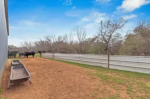 117 Co Rd 407, Spicewood, TX 78669 - Photo 27