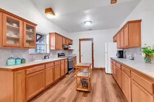 117 Co Rd 407, Spicewood, TX 78669 - Photo 7