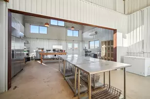 2200 Hwy 21 E, Paige, TX 78659 - Photo 21