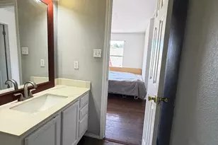 4611 E Castleman Dr, Austin, TX 78725 - Photo 29
