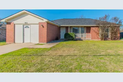 902 S 24th Street, Temple, TX 76501 - Photo 1