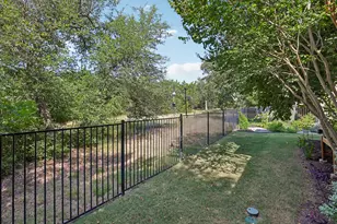329 Mendocino Ln, Austin, TX 78737 - Photo 23