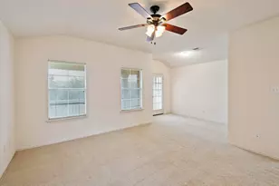 570 Hogan, Kyle, TX 78640 - Photo 21