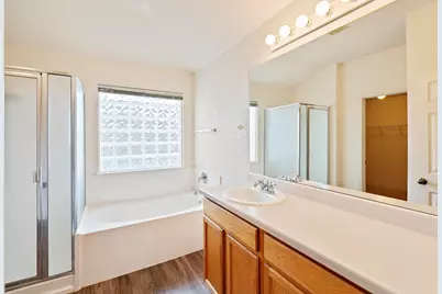 570 Hogan, Kyle, TX 78640 - Photo 23