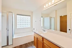 570 Hogan, Kyle, TX 78640 - Photo 23