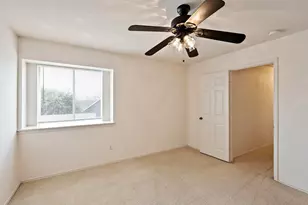 570 Hogan, Kyle, TX 78640 - Photo 19