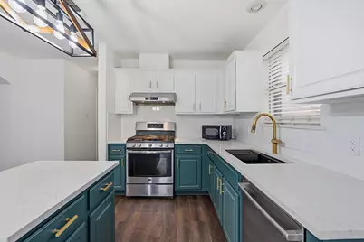 1724 Canon Yeomans Trail, Austin, TX 78748 - Photo 7