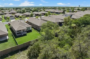 517 Rockport St, Georgetown, TX 78633 - Photo 3