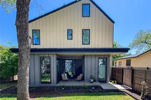 619 Tillery St, Austin, TX 78702 - Photo 3