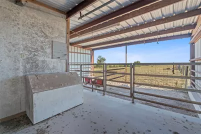 400 County Road 483, Taylor, TX 76574 - Photo 27