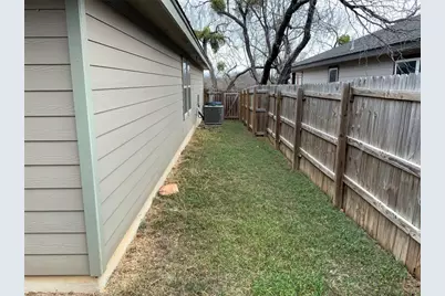 618 Oak Lane, Cottonwood Shores, TX 78657 - Photo 21