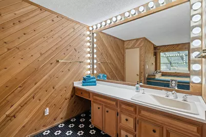 537 Venture Boulevard S, Point Venture, TX 78645 - Photo 21