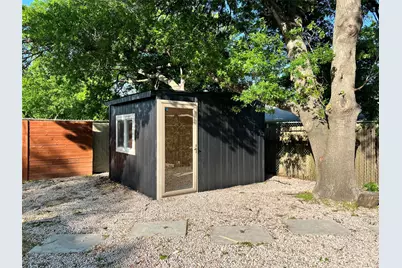 9003 Hunters Trace, Austin, TX 78758 - Photo 19
