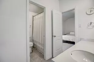 308 Monteforte Rd, Hutto, TX 78634 - Photo 21