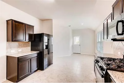 10021 Gertrudis Loop, Austin, TX 78747 - Photo 5