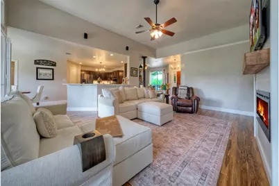 511 Chaneys Crossing, Bertram, TX 78605 - Photo 19