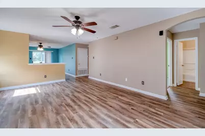 17813 Honey Locust Lane, Elgin, TX 78621 - Photo 5