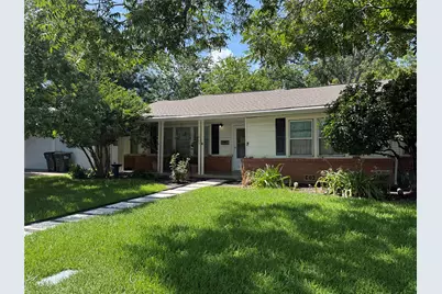 1405 E 16th Street E, Georgetown, TX 78626 - Photo 1