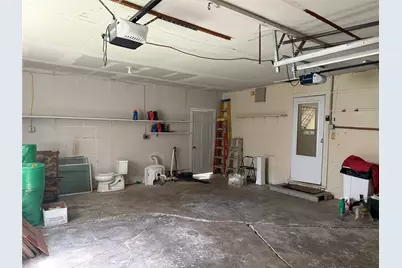 1405 E 16th Street E, Georgetown, TX 78626 - Photo 23
