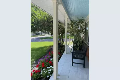1405 E 16th Street E, Georgetown, TX 78626 - Photo 3