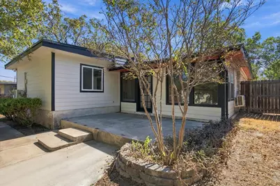 7510 Carriage Drive, Austin, TX 78752 - Photo 31