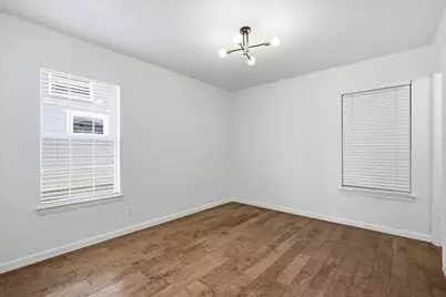 7510 Carriage Drive, Austin, TX 78752 - Photo 23